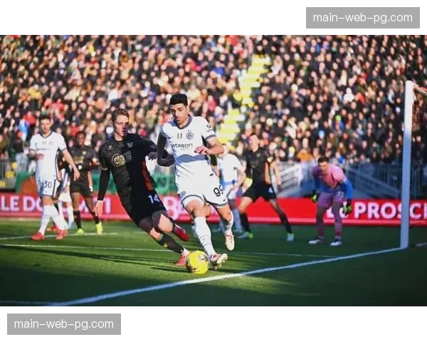 国际米兰飞赴客场，备战与博洛尼亚的关键战役