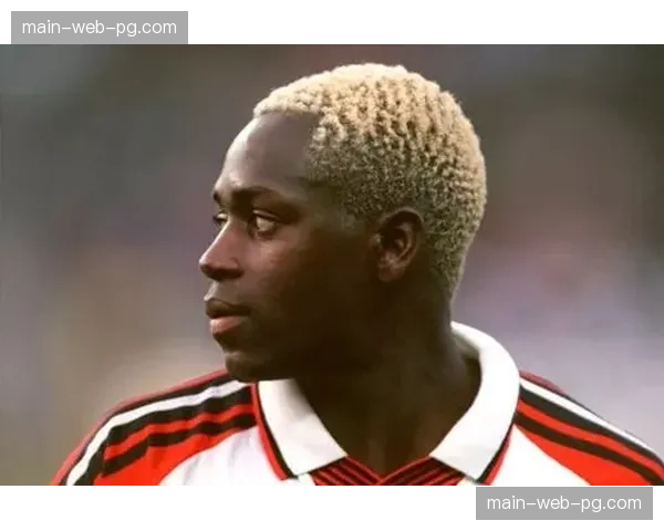 纪录片《米兰的颜色》上映，讲述米兰双雄球迷家庭的百年故事