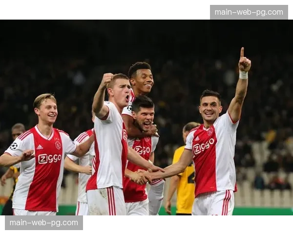 欧冠防守数据：凯尔特人零失球，卡拉巴赫35球防守最差